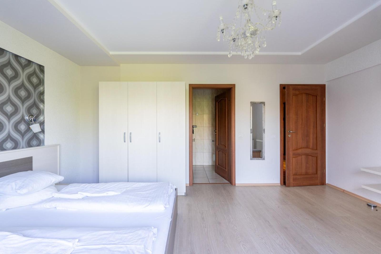 Faraway Aparthotel Near Vienna Airport With Anytime Self Check In Bruck an der Leitha-i járás Szoba fotó